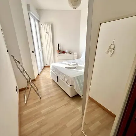 Lägenhet Casa Solymar Vallecrosia